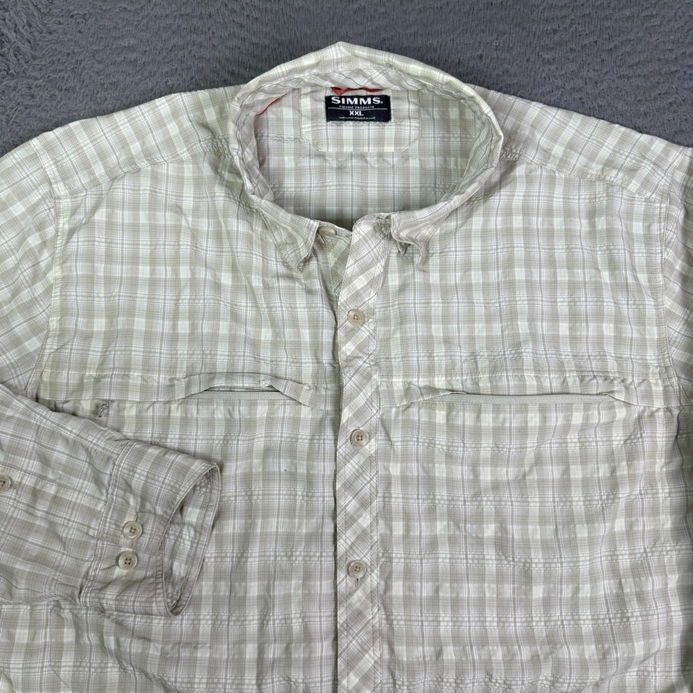 Simms Fishing Shirt Mens 2XL Beige Green Plaid Long Sleeve Vented Button Front